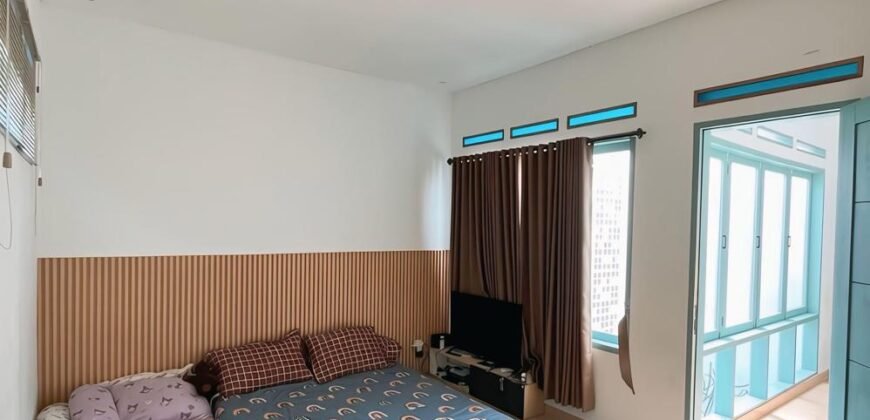 DIJUAL RUMAH CANTIK FULL FURNISHED DI CILEUNYI