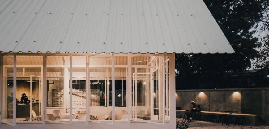 DIJUAL CEPAT COFFEE SHOP LENGKAP DENGAN PERALATANNYA DI SAYAP BUAH BATU – BANDUNG