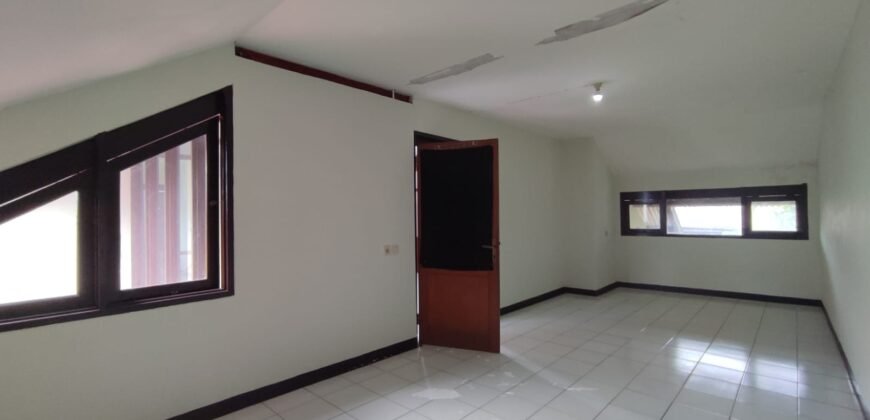 DISEWAKAN RUMAH DI CIGADUNG