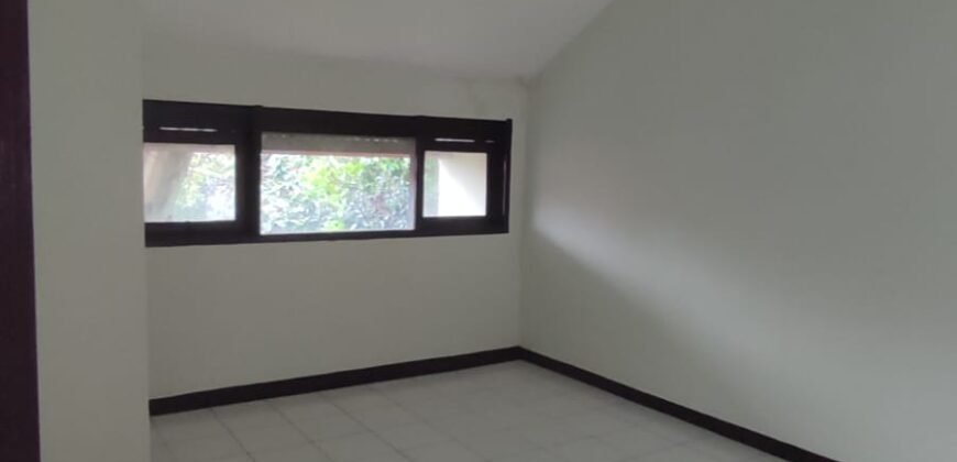 DISEWAKAN RUMAH DI CIGADUNG