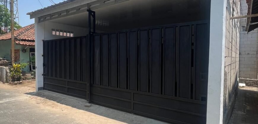 DIJUAL RUMAH FULL FURNISHED DI PADASUKA, KOTA CIMAHI