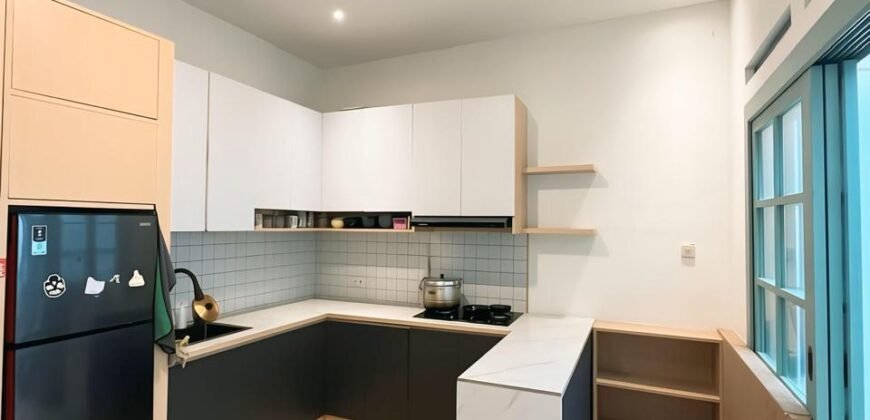 DIJUAL RUMAH CANTIK FULL FURNISHED DI CILEUNYI