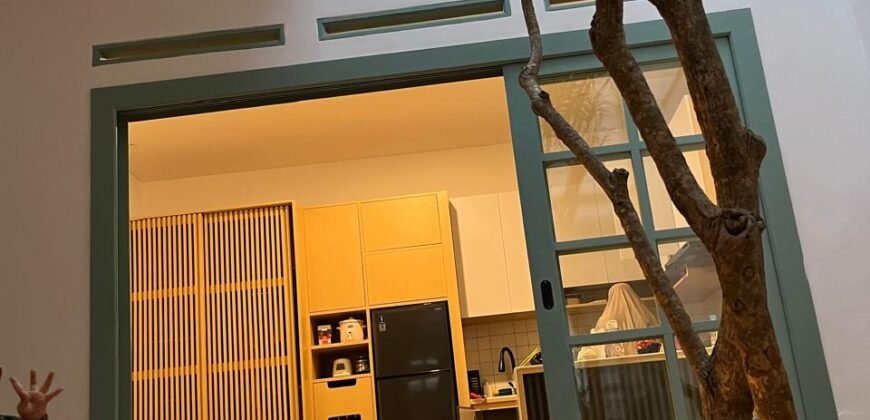 DIJUAL RUMAH CANTIK FULL FURNISHED DI CILEUNYI