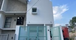 DIJUAL RUMAH CANTIK FULL FURNISHED DI CILEUNYI