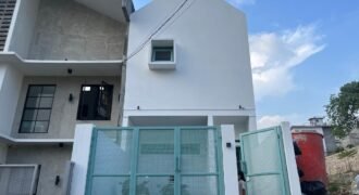 DIJUAL RUMAH CANTIK FULL FURNISHED DI CILEUNYI