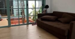 DIJUAL RUMAH CANTIK FULL FURNISHED DI CILEUNYI