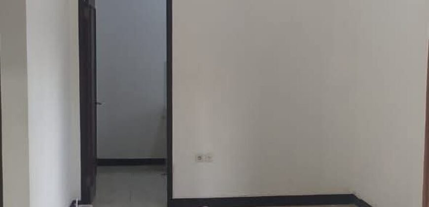 DIJUAL CEPAT RUMAH HOOK LINGKUNGAN NYAMAN ASRI DI DALAM CLUSTER DI CIWASTRA BANDUNG