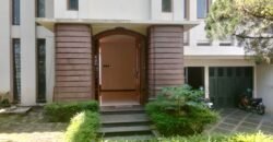 DIJUAL RUMAH MEWAH DI SETRADUTA – BANDUNG