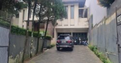 DIJUAL RUMAH MEWAH DI SETRADUTA – BANDUNG