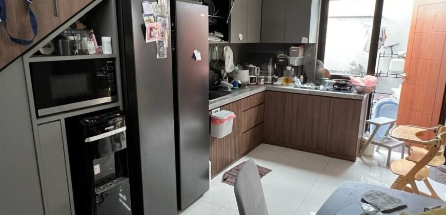 DIJUAL RUMAH HOOK SEMI FURNISHED DI GATEWAY PASTEUR RESIDENCE