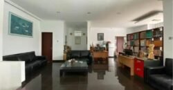 DIJUAL RUMAH DENGAN KOLAM RENANG DI JALAN WINDU BANDUNG