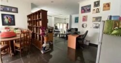 DIJUAL RUMAH DENGAN KOLAM RENANG DI JALAN WINDU BANDUNG